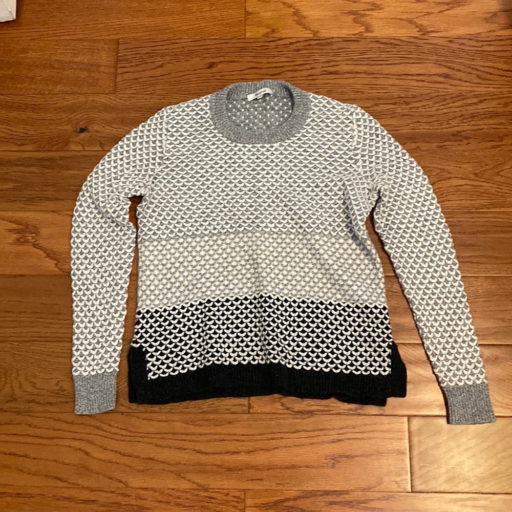 Madewell sweater grey with zigzag yarn detail